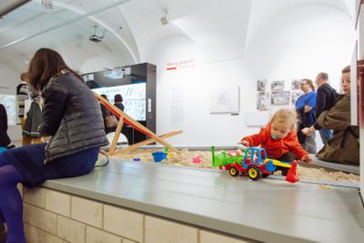 Eröffnung 26.09.2015: Free Play -  Spielräume