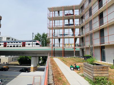 Zwicky Süd, Bau- und Wohngenossenschaft Kraftwerk 1