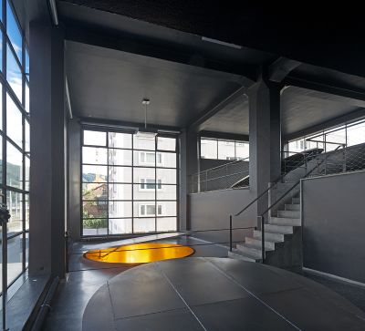 LOOSE ENDS – Blick in die Ausstellung im  aut . 
Foto: © Günter Richard Wett