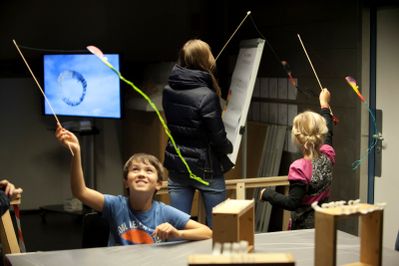 Kinderworkshop "Stubenflieger" zur ORF Langen Nacht der Museen