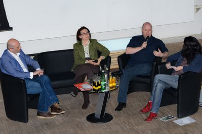 Museum ist … was ich mir wünsche. – Diskussionsrunde: Mag. Thomas Jerger (Landesmuseum Kärnten), Dr. Brigitte Schlögl (Landesmuseum Niederösterreich), Dr. Andreas Rudigier (vorarlberg museum), Mag. Michaela Monschein (Moderation)