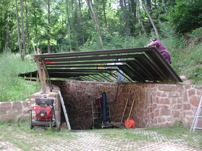 Montage der Überdachung