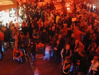 Markthalle mit Fest II