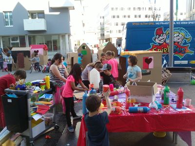 Spielbus, mobiles Angebot für Kinder