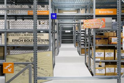 Einblick in das Az W Sammlungsdepot in Möllersdorf, Foto: © Iris Ranzinger