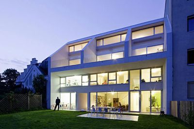 NEU31 - Neuwaldegger Straße, Wien 17, 2011