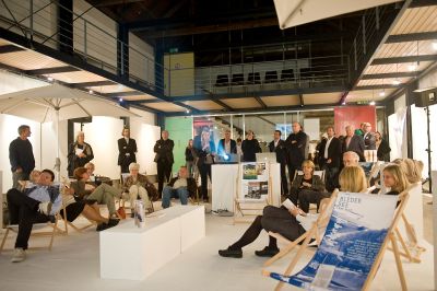 Ausstellungseröffnung und Buchpräsentation: KALT UND WARM