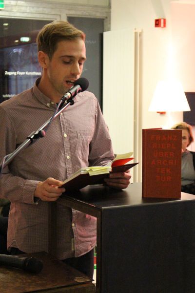 »Selbst in der Sparsamkeit ist Schönheit möglich« FRANZ RIEPL: ÜBER ARCHITEKTUR, 16.12.2015