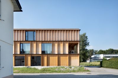 Haus Rosa, Dornbirn
Bauherrschaft: Stefanie Mäser und Sebastian Brandner
Architektur: DI Sebastian Brandner, Dornbirn
Fertigstellung: 2019