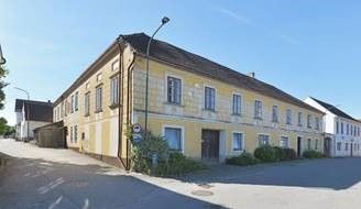 ehemalige Strickwarenfabrik in Hirschbach