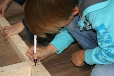 ÖFFENTLICH-PRIVAT-RAUM SCHAFFEN