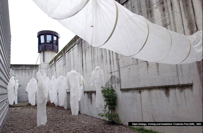 Objet ambigue - Frederike Putz (D)