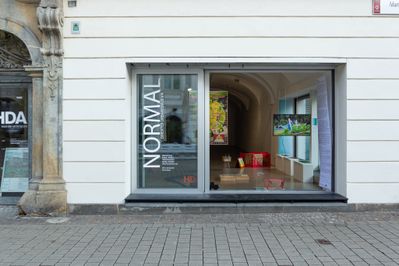 Ausstellung in der "Auslage" des HDA