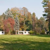 Schlosspark Seebenstein, Architekt: Harry Glück – Foto: Hertha Hurnaus