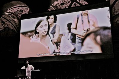 Live Film Remix Konzert von Timo Novotny (Musik: Sofa Surfers)